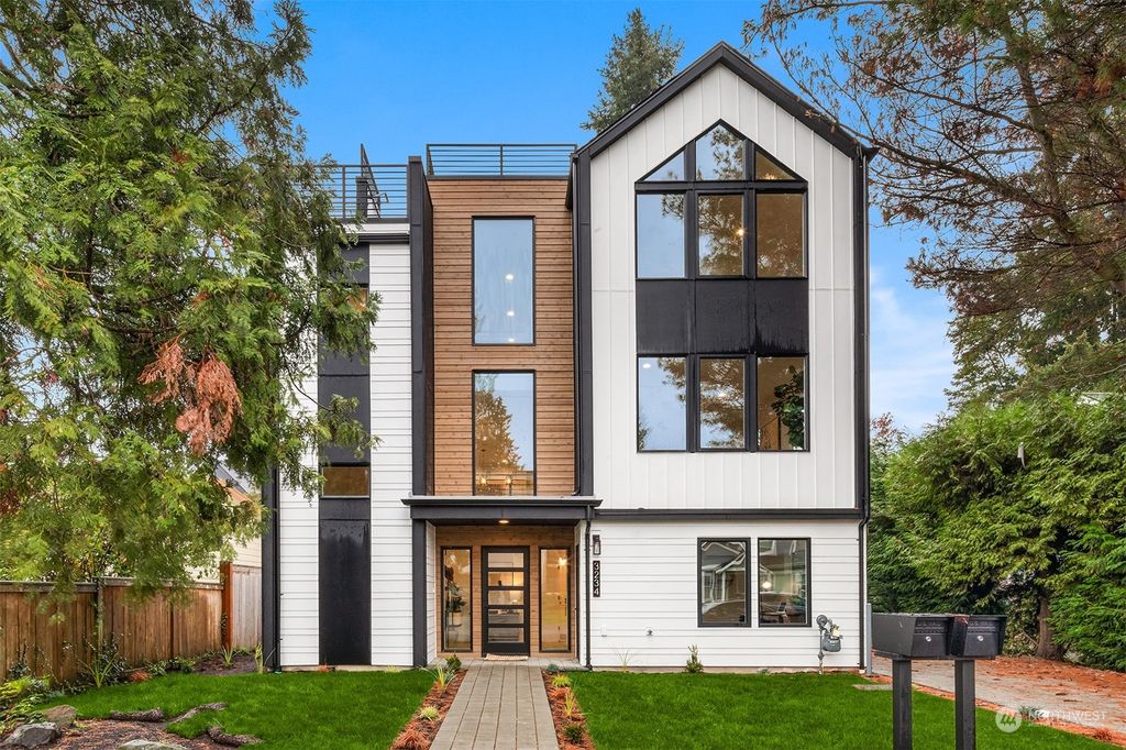 Photo of 3234 NE 88th Street, Seattle, WA 98115 (MLS # 2308318)