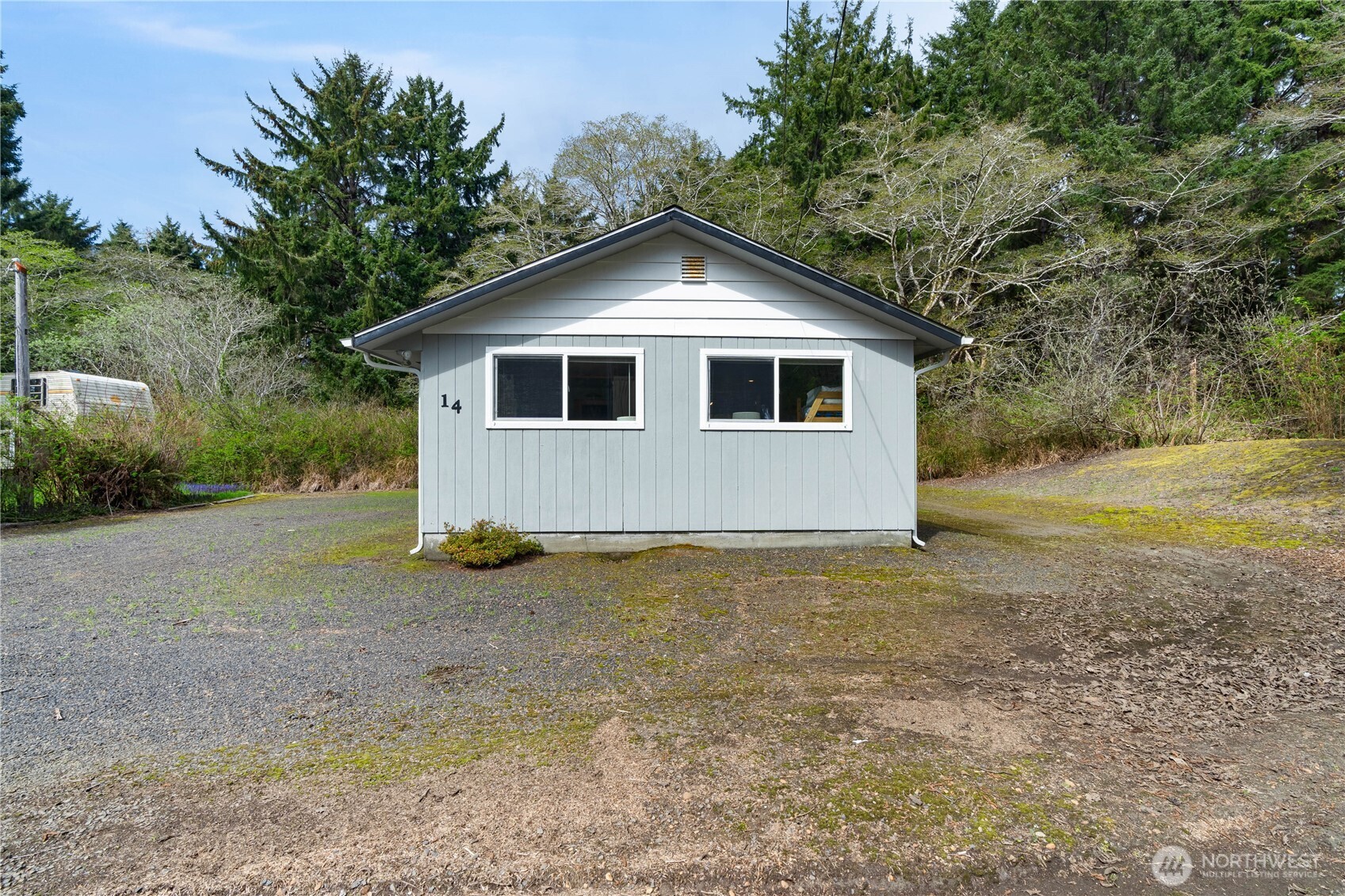 14 Chabot Road