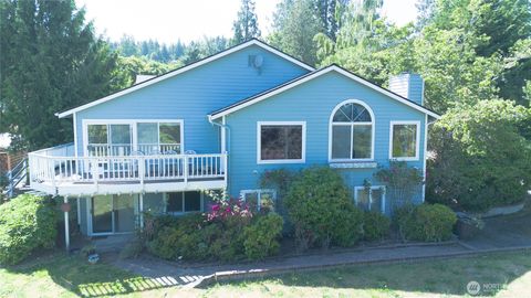 Photo of 1088 Colchester Drive, Port Orchard, WA 98366 (MLS # 2537211)