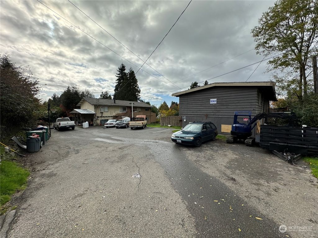 Photo of 11059 24th Place SW, Seattle, WA 98146 (MLS # 2251324)