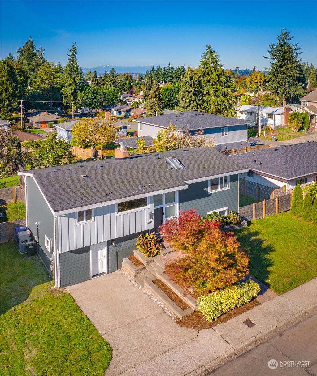 Photo of 2125 Edmonds Avenue NE, Renton, WA 98056 (MLS # 2175130)