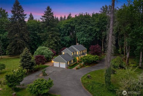 Photo of 3809 74th Avenue SE, Olympia, WA 98501 (MLS # 2528302)