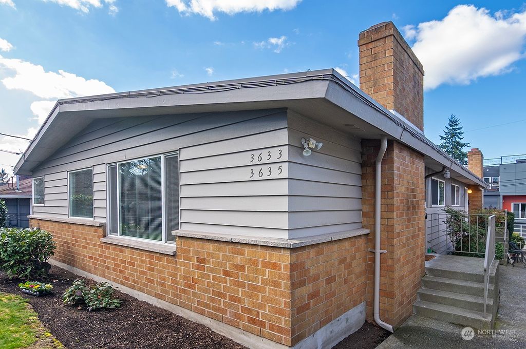 Photo of 3633 Woodlawn Avenue N, Seattle, WA 98103 (MLS # 2210198)