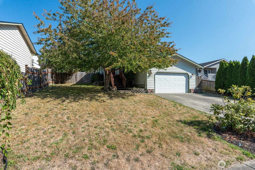 Photo of 17701 Hillside Court, Arlington, WA 98223 (MLS # 2586111)