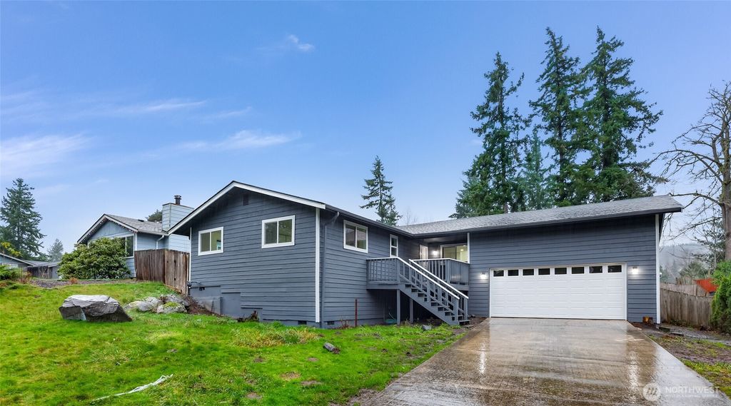 Photo of 1464 Greenville Drive, Bellingham, WA 98226 (MLS # 2461021)