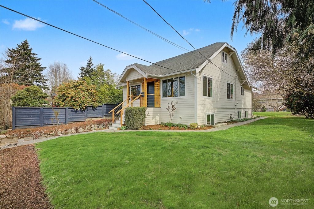 Photo of 8844 16th Avenue SW, Seattle, WA 98106 (MLS # 2490462)