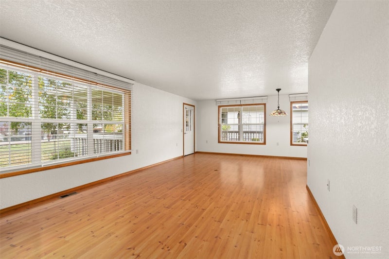 1410 Mark Twain Drive