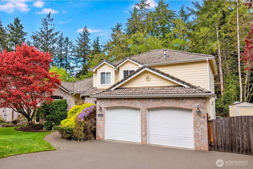 Photo of 403 Sheridan Place, Steilacoom, WA 98388 (MLS # 2556051)
