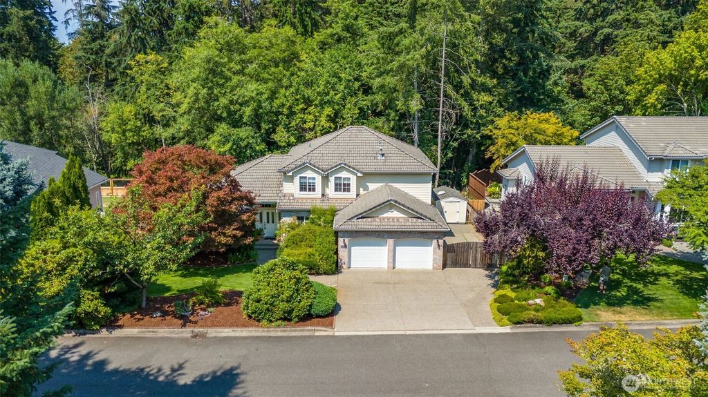 Photo of 403 Sheridan Place, Steilacoom, WA 98388 (MLS # 2556051)