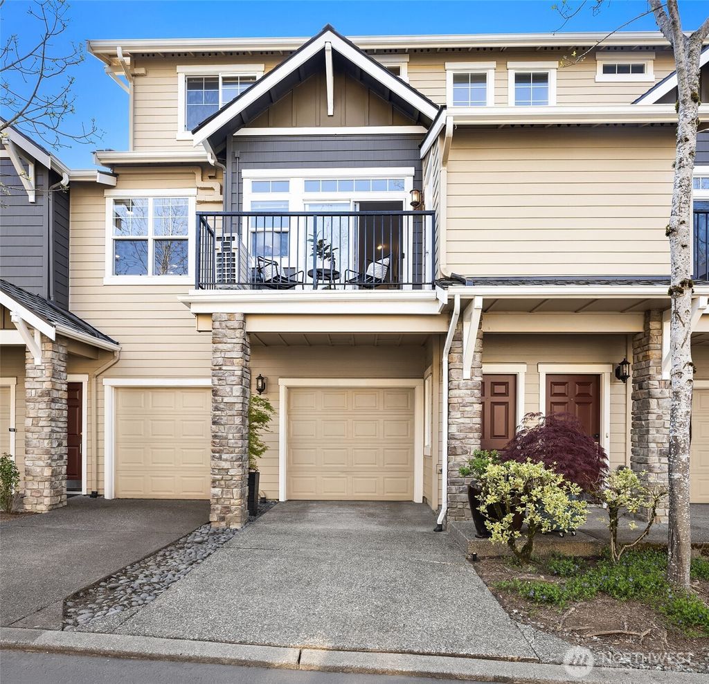 Photo of 1909 16th Lane NE #1909, Issaquah, WA 98029 (MLS # 2363814)