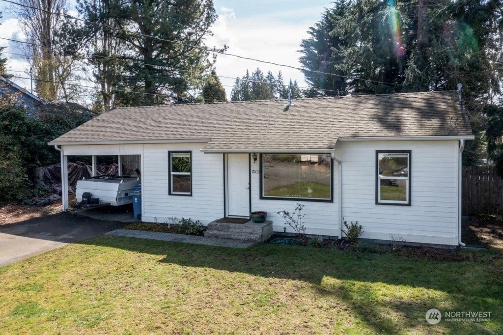 Photo of 7002 188th Place SW, Lynnwood, WA 98036 (MLS # 2216947)