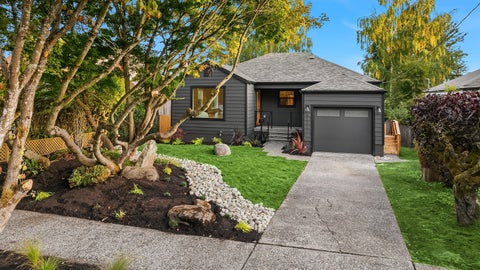 Photo of 4331 NE 57th Street, Seattle, WA 98105 (MLS # 2597173)
