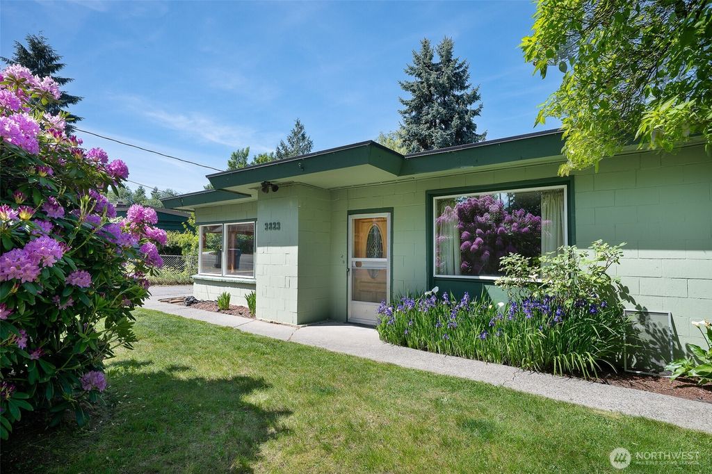 Photo of 3823 214th Street SW, Brier, WA 98036 (MLS # 2528252)