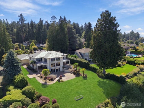 Photo of 8711 Talbot Road, Edmonds, WA 98026 (MLS # 2583429)