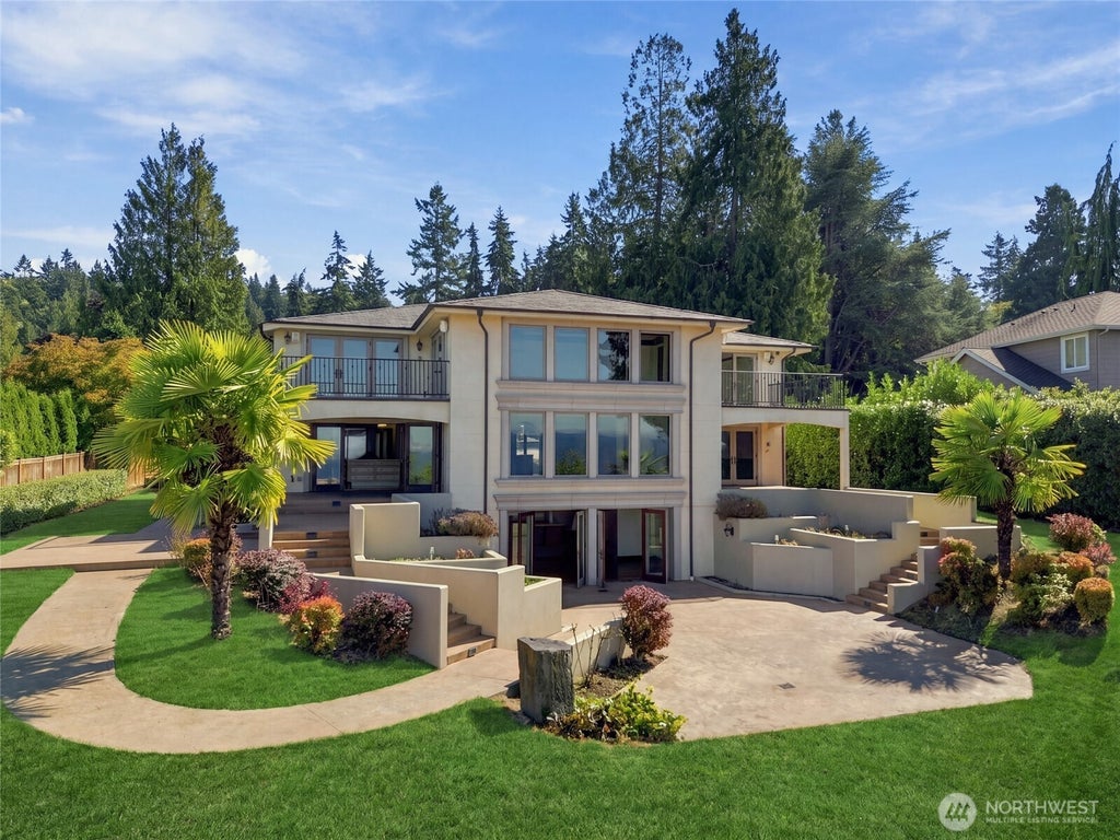 Photo of 8711 Talbot Road, Edmonds, WA 98026 (MLS # 2583429)