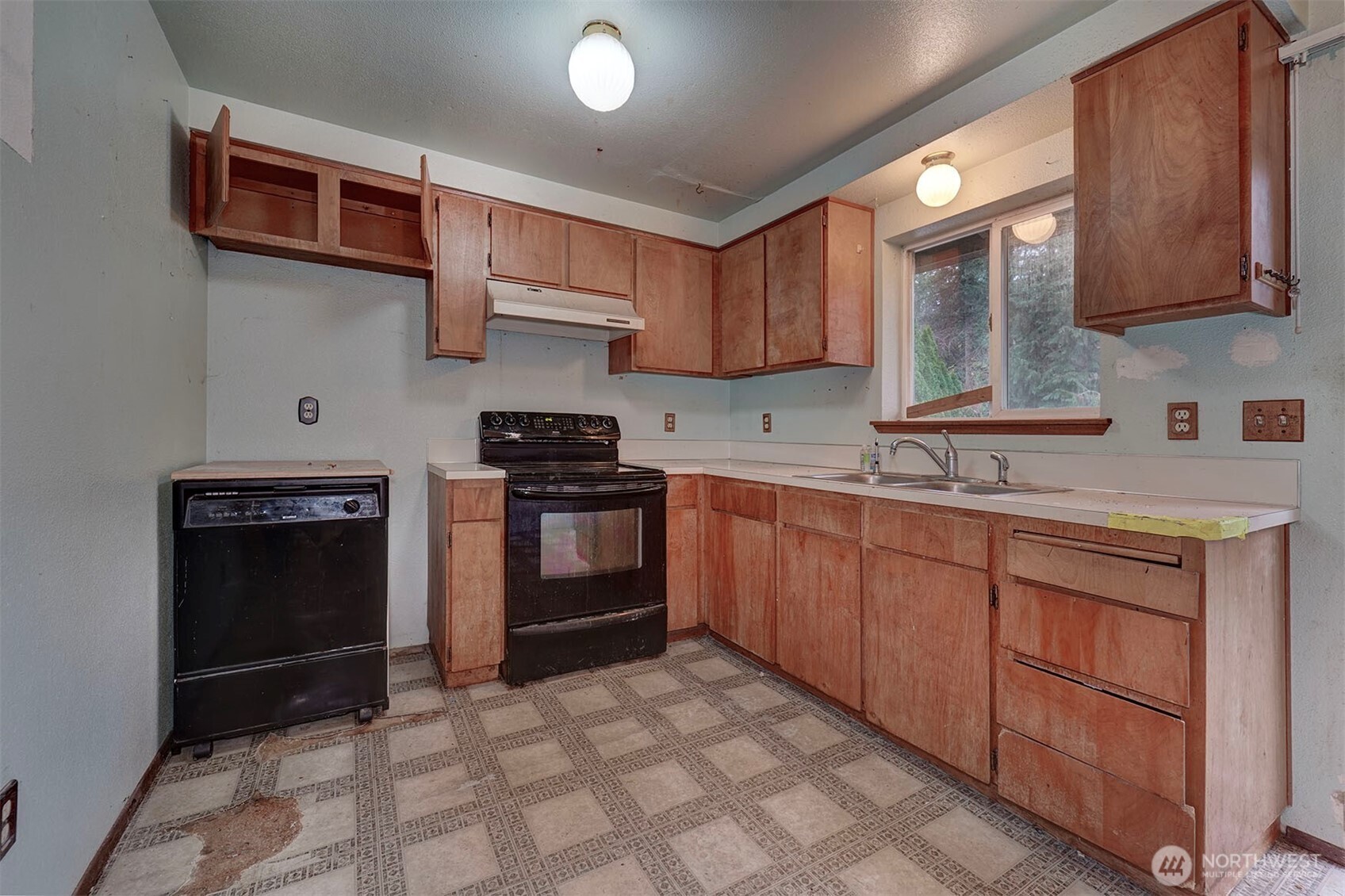 27056 Wagner Circle NE