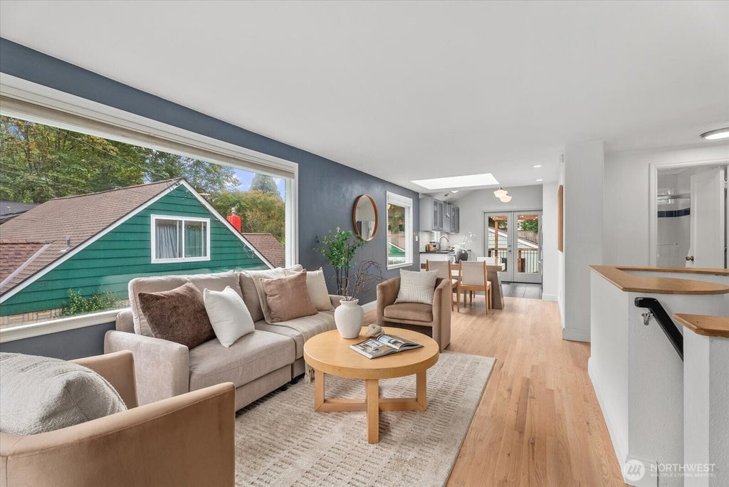 Photo of 4503 NE 95th Street, Seattle, WA 98115 (MLS # 2591131)