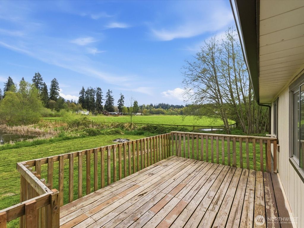 Photo of 17828 115th Street NE, Granite Falls, WA 98252 (MLS # 2511466)