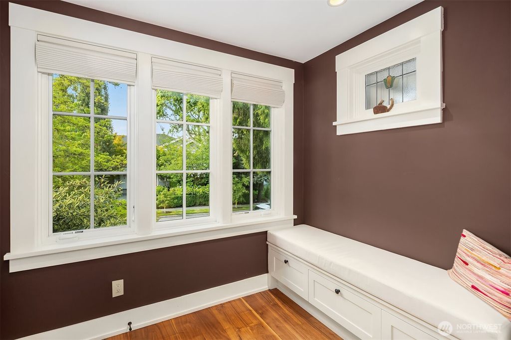 Photo of 2000 38th Avenue E, Seattle, WA 98112 (MLS # 2427601)