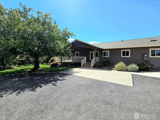 2545 6TH ST SE, EAST WENATCHEE, WA 98802 - Image 7c0f112ab416de354c8e6b50e3cf4e55/1462992202