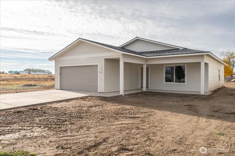 Photo of 34 Simpson Street, Mansfield, WA 98830 (MLS # 2455573)