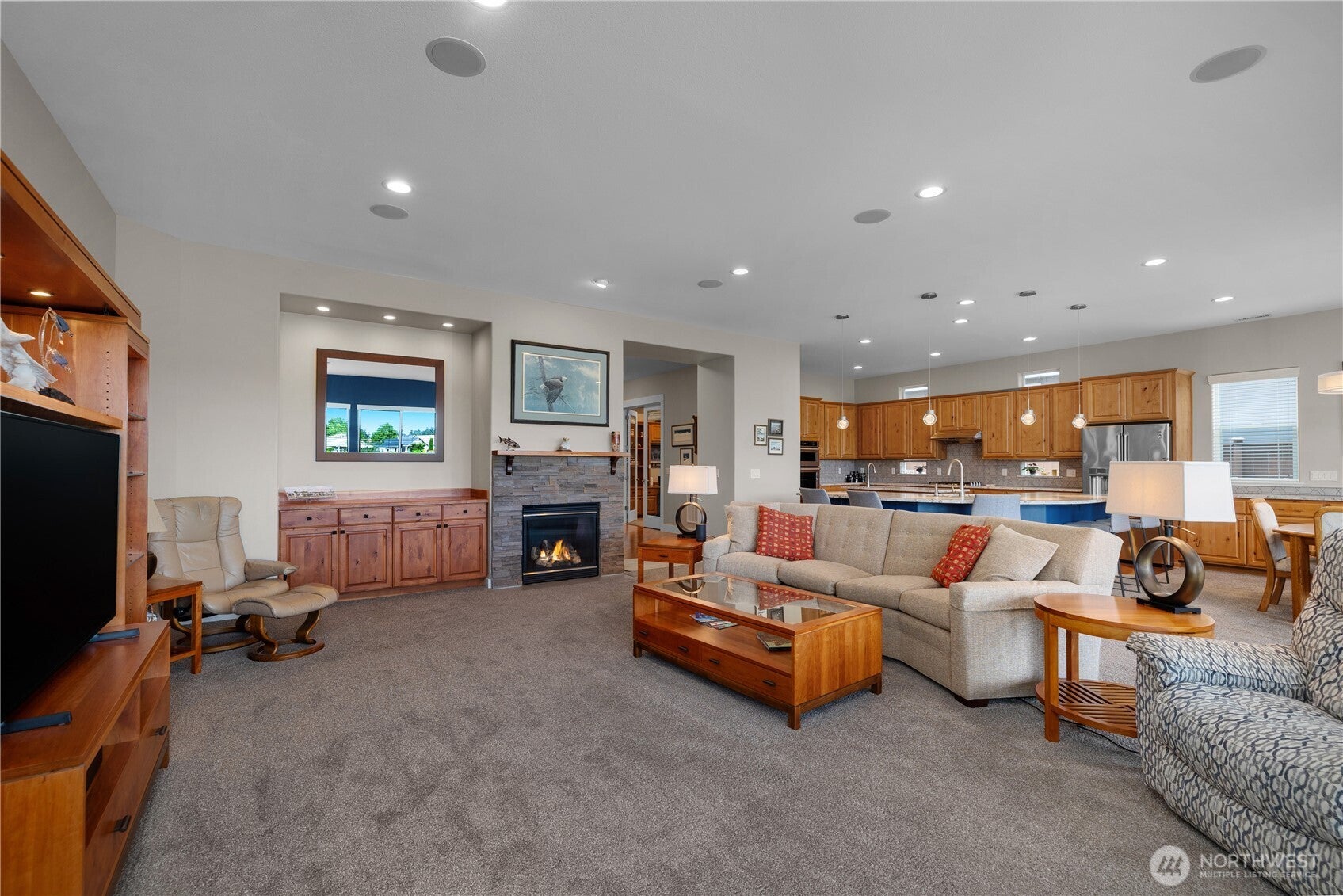 4242 Vashon Drive NE