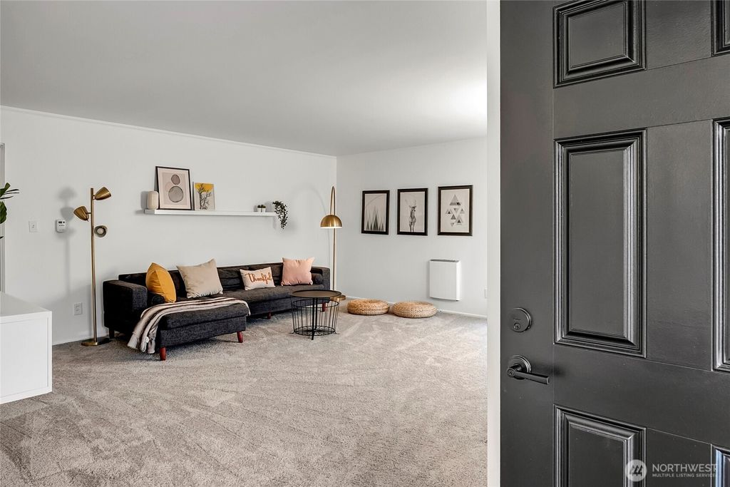 Photo of 4606 NE 47th Street, Seattle, WA 98105 (MLS # 2532315)