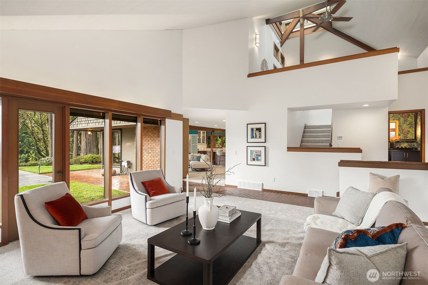 12210 NE 39th Street