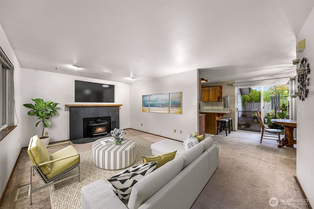 Photo of 13006 160th Avenue SE, Renton, WA 98059 (MLS # 2440324)