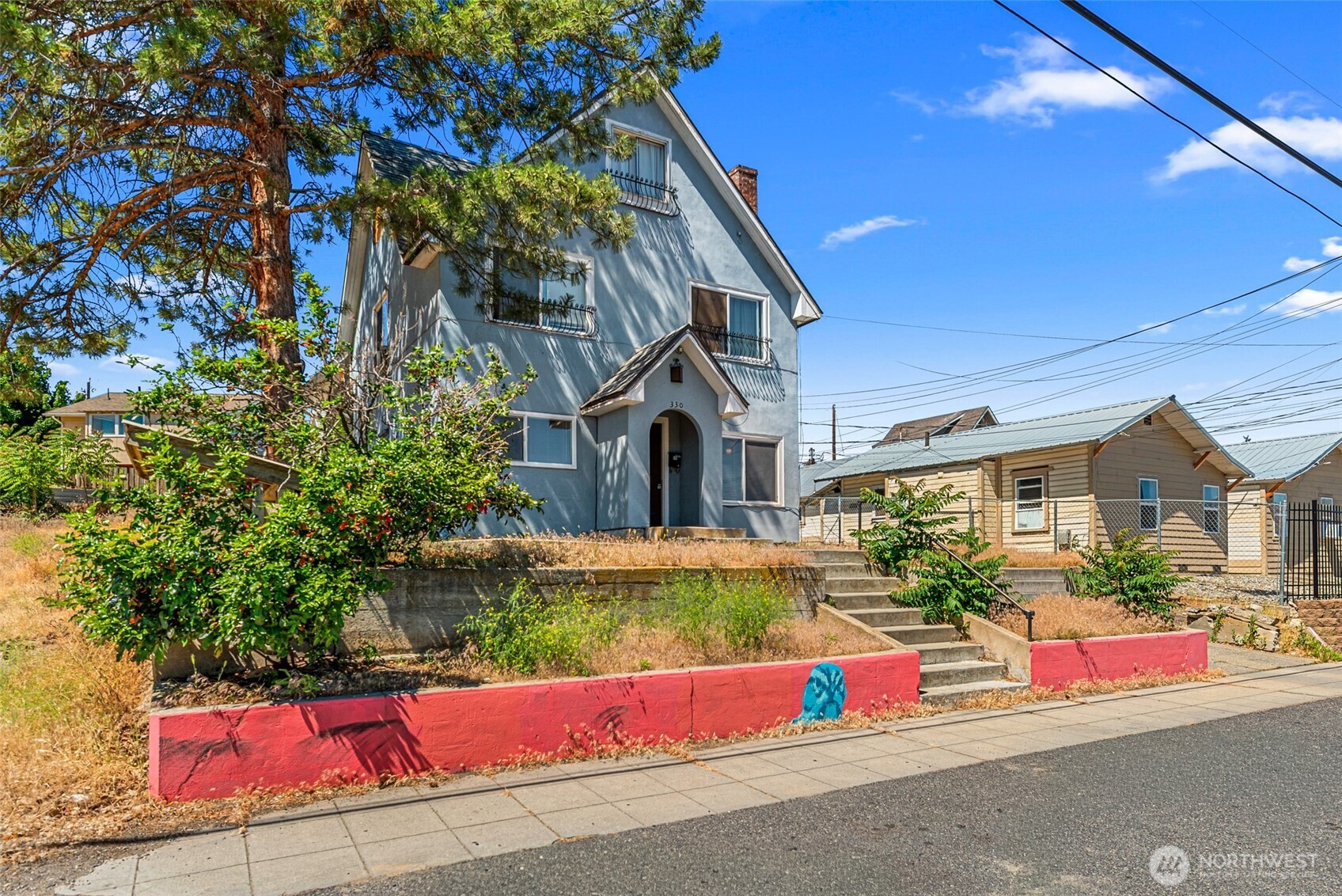 330 Roosevelt Avenue