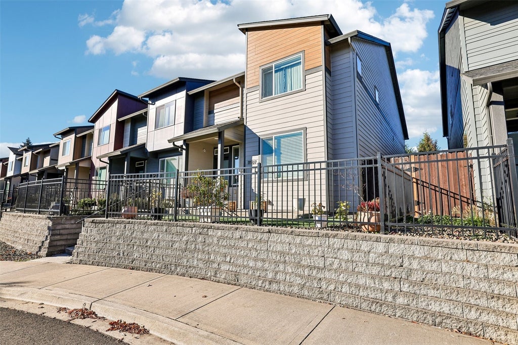 Photo of 11927 NE 109th Way, Vancouver, WA 98662 (MLS # 2593792)