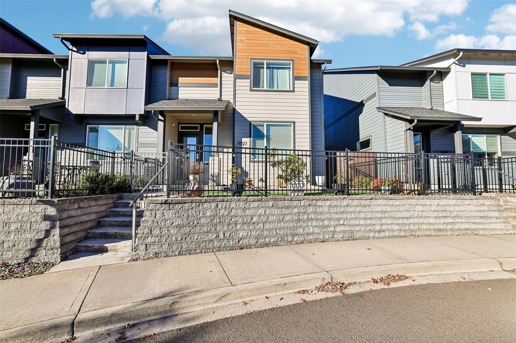 Photo of 11927 NE 109th Way, Vancouver, WA 98662 (MLS # 2593792)