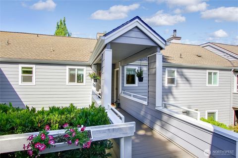 Photo of 4114 Providence Point Drive SE #2014, Issaquah, WA 98029 (MLS # 2539242)