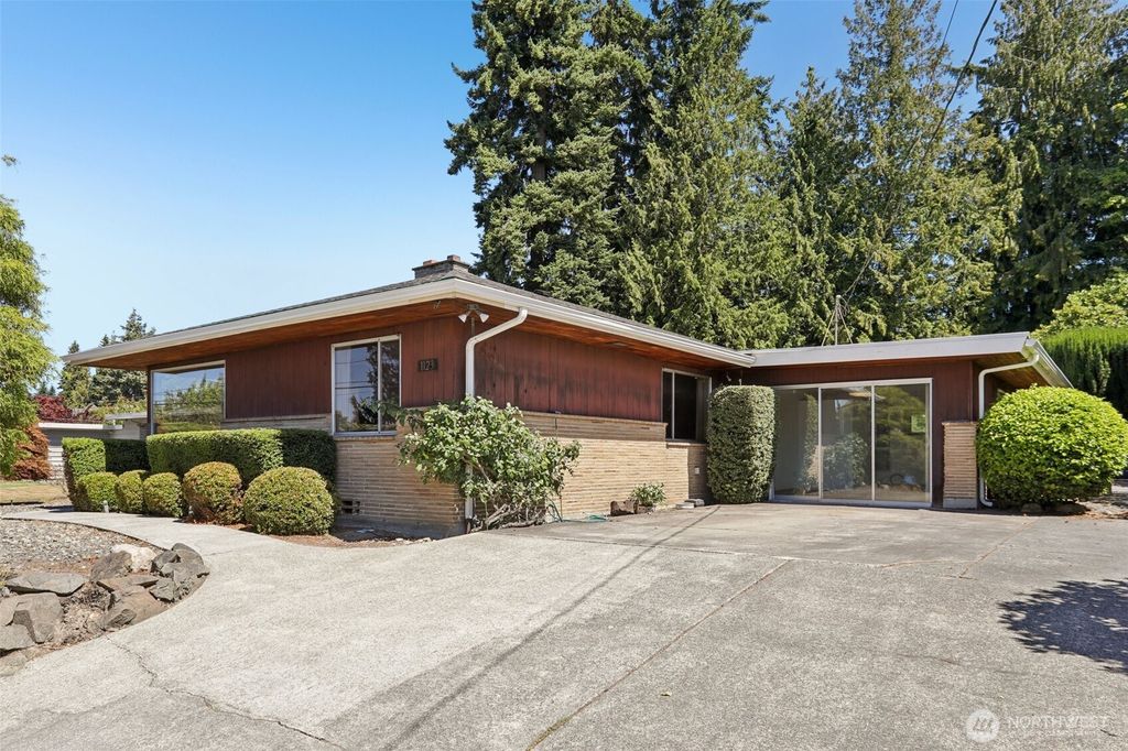 Photo of 1123 9th Avenue S, Edmonds, WA 98020 (MLS # 2419026)