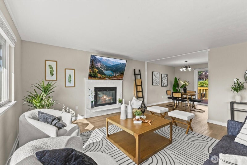 720 NW Hyak Drive