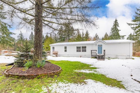 Photo of 18618 27th Street NW, Lakebay, WA 98349 (MLS # 2494844)