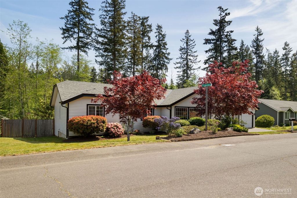 Photo of 6457 Crossing Place SW, Port Orchard, WA 98367 (MLS # 2518280)