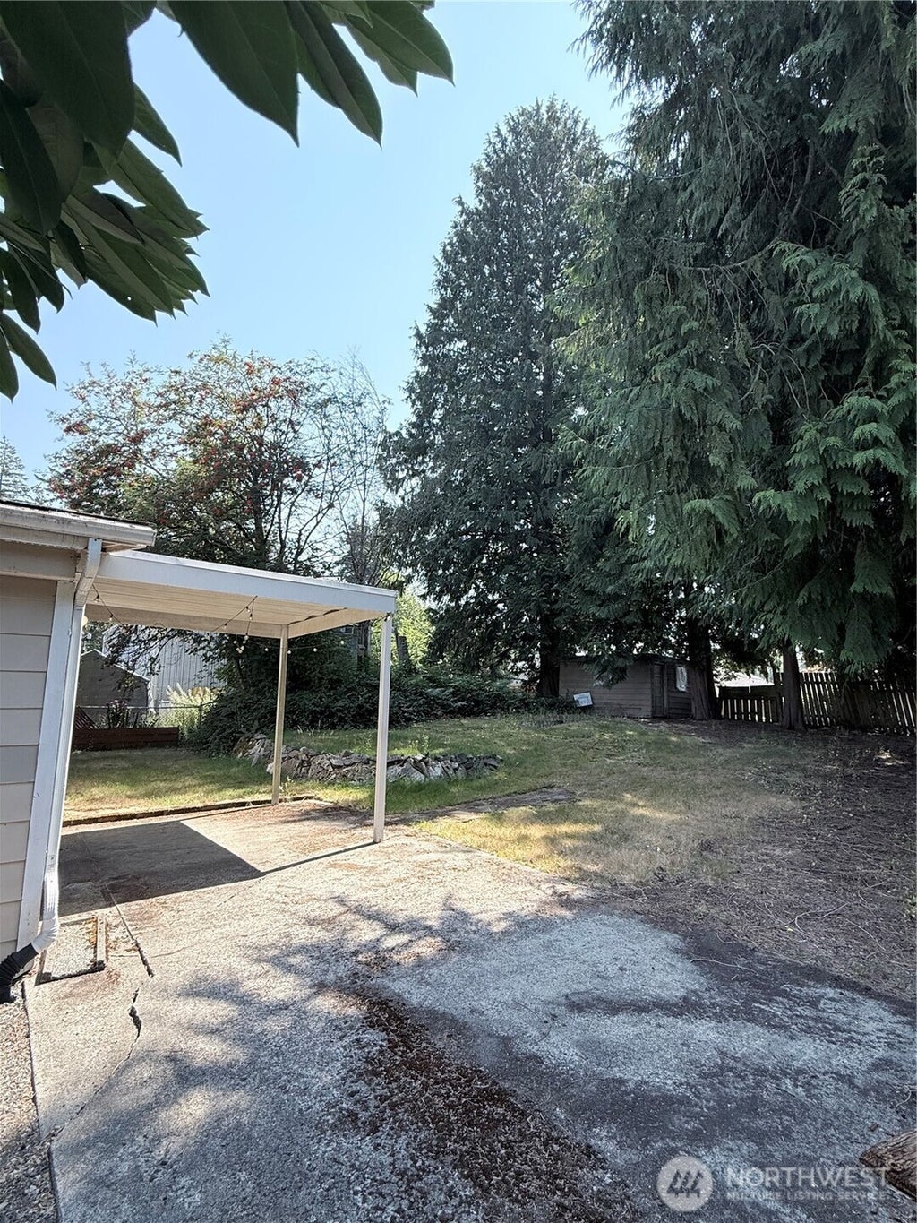 Photo of 5622 202nd Street SW, Lynnwood, WA 98036 (MLS # 2588714)