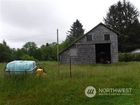 Photo of 0 V Place, Long Beach, WA 98631 (MLS # 2174100)