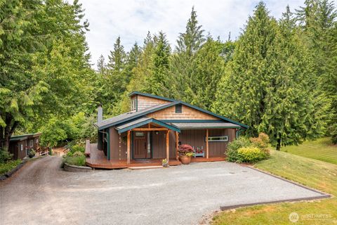 Photo of 25451 Lake Cavanaugh Road, Mount Vernon, WA 98274 (MLS # 2422601)