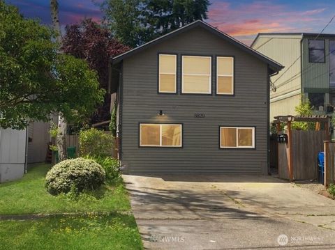 Photo of 8829 Midvale Avenue N, Seattle, WA 98103 (MLS # 2445970)