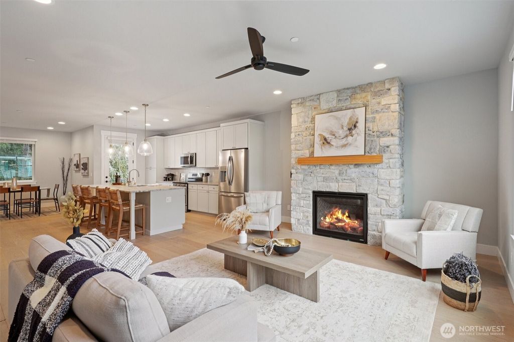 Photo of 17 160th Place SE, Bothell, WA 98012 (MLS # 2472878)