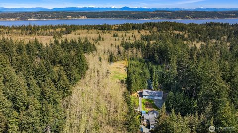 Photo of 22872 State Route 525, Greenbank, WA 98253 (MLS # 2355254)