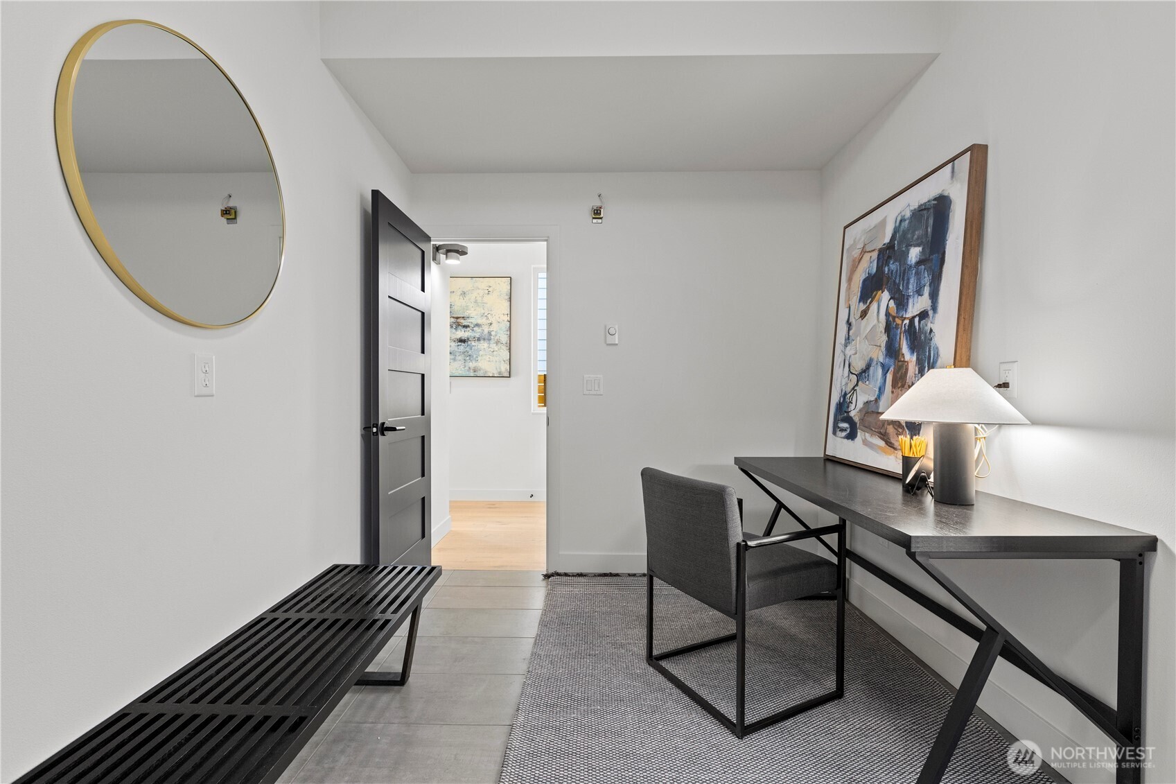 2562 W 30th Avenue W