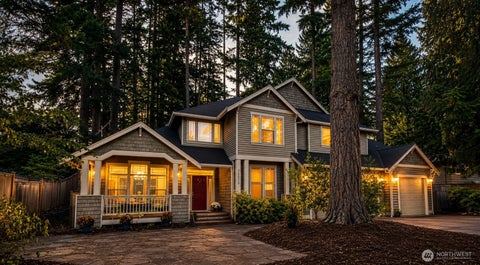 Photo of 18520 26th Avenue NE, Lake Forest Park, WA 98155 (MLS # 2575778)