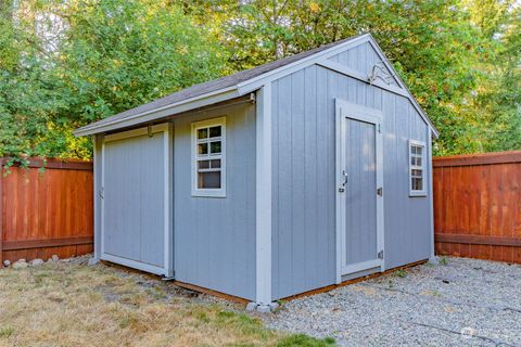 A home in Yelm