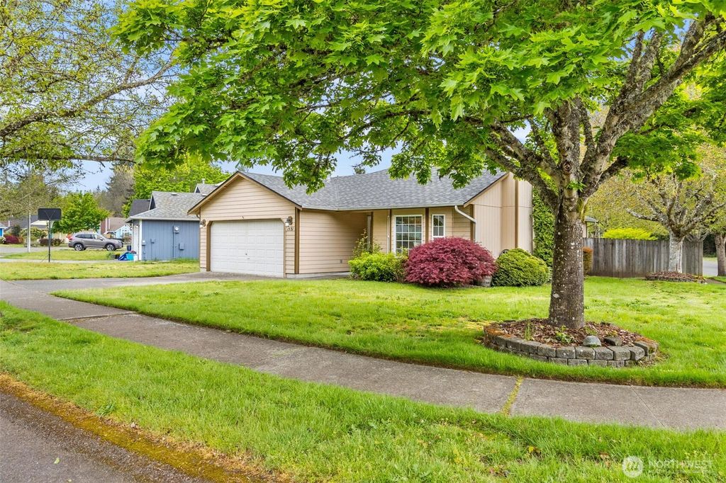 Photo of 1531 Mapleridge Drive NE, Olympia, WA 98506 (MLS # 2514188)