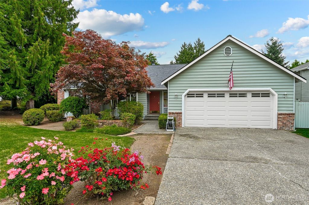 Photo of 24225 15 Place SE, Bothell, WA 98021 (MLS # 2429366)
