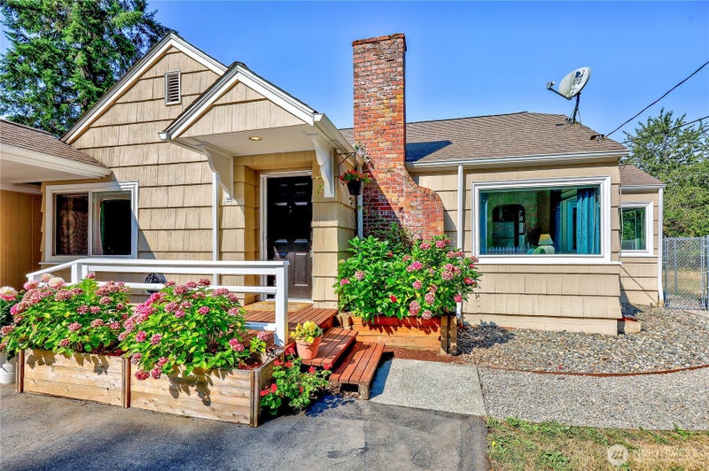 13087 Central Valley Road
