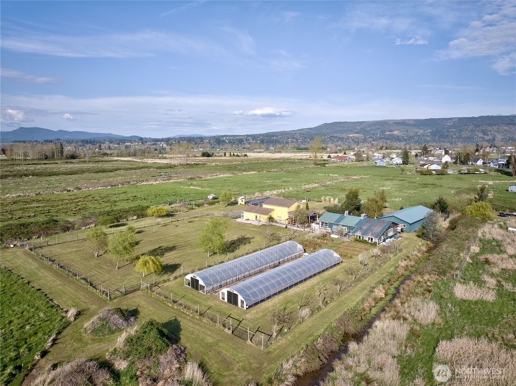 Photo of 31 Blue Skies Lane, Cathlamet, WA 98612 (MLS # 2518653)